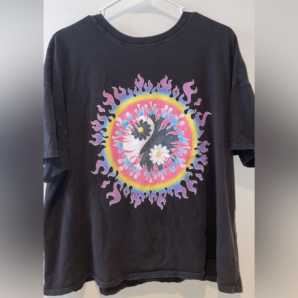 Large Vintage forever 21 T-shirt